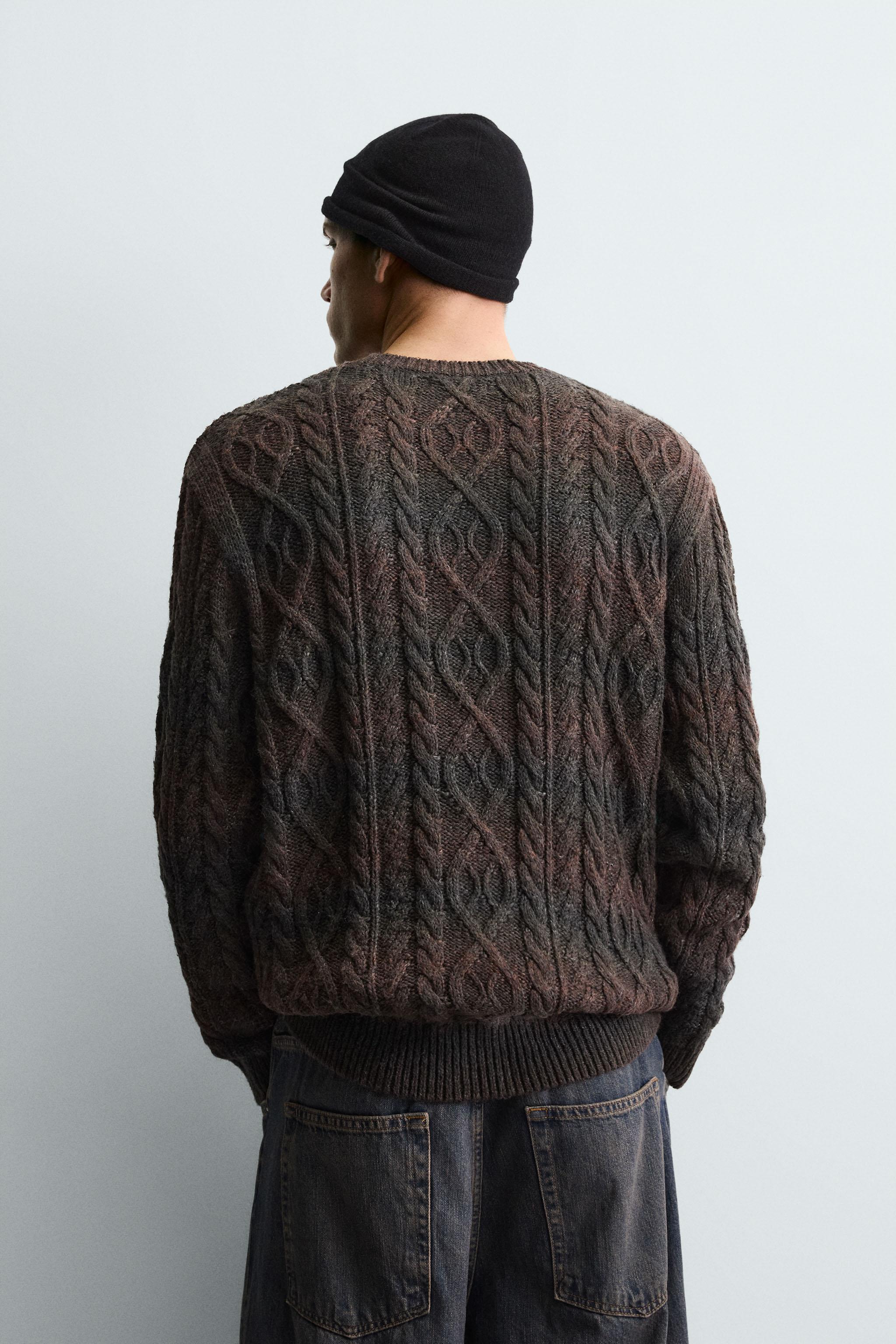 CABLE KNIT JUMPER